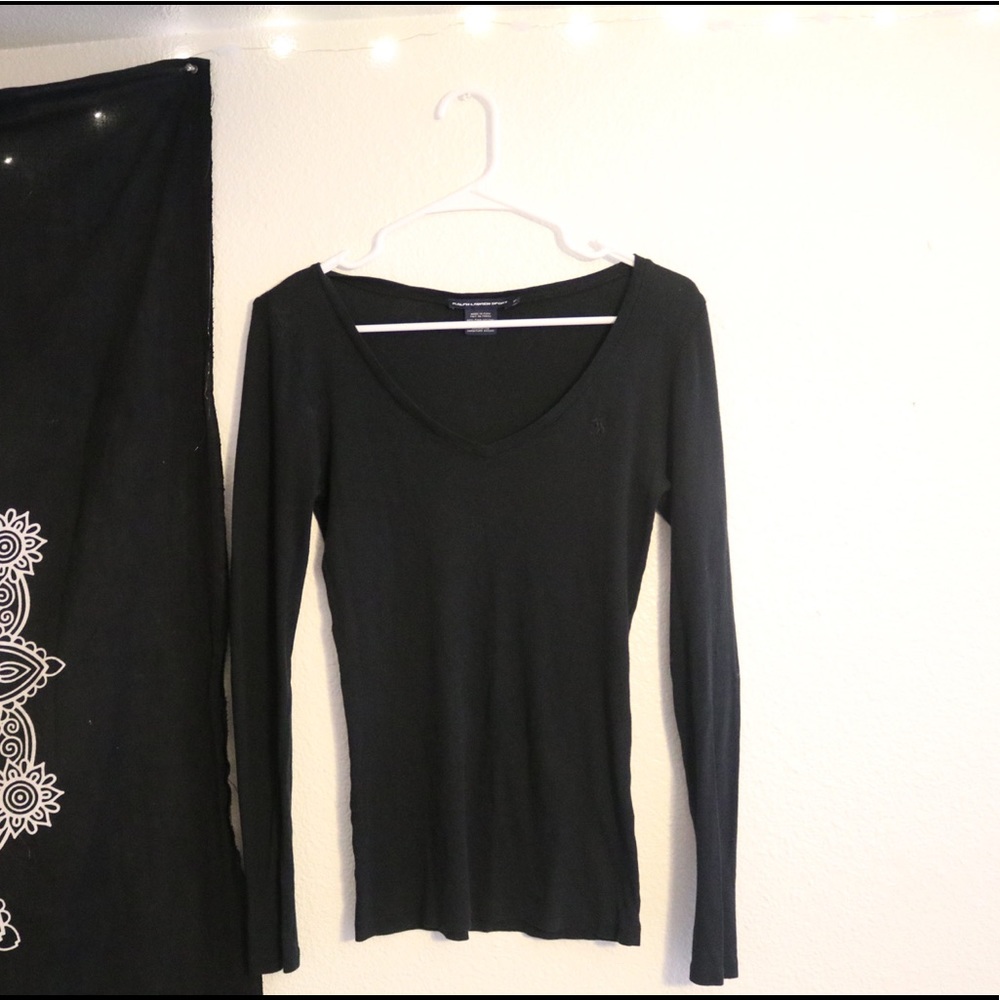 Black Long-Sleeved Shirt